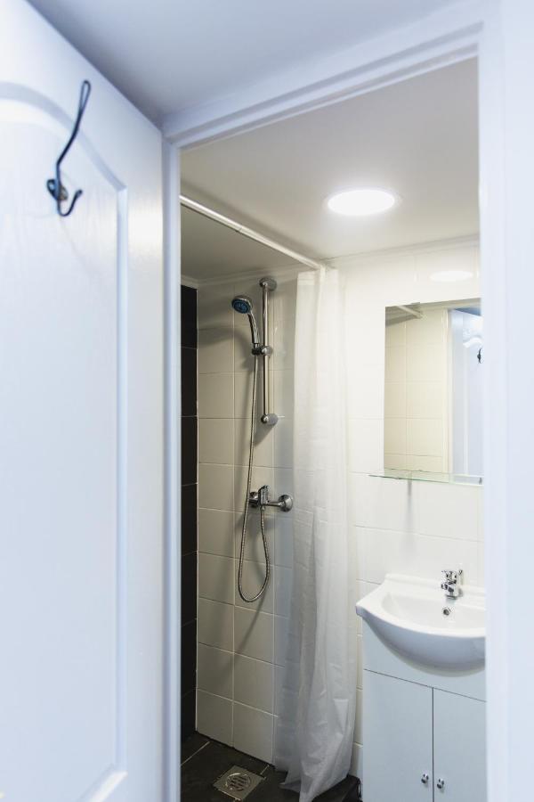 Charming Budget Lofts In The City Centre Budapest Esterno foto